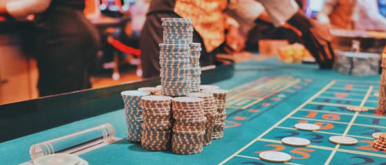 Guida per scegliere il tavolo di poker dal vivo più redditizio